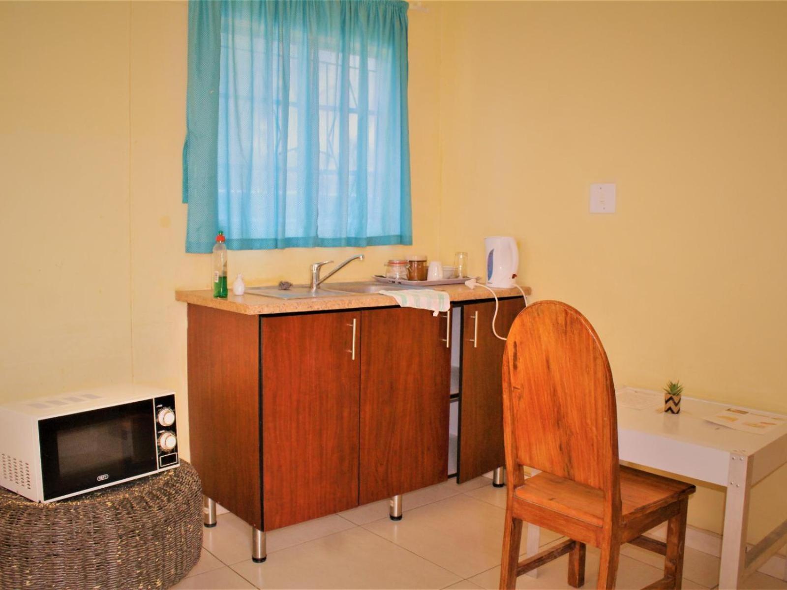 P Wake Guesthouse Opuwo Номер фото